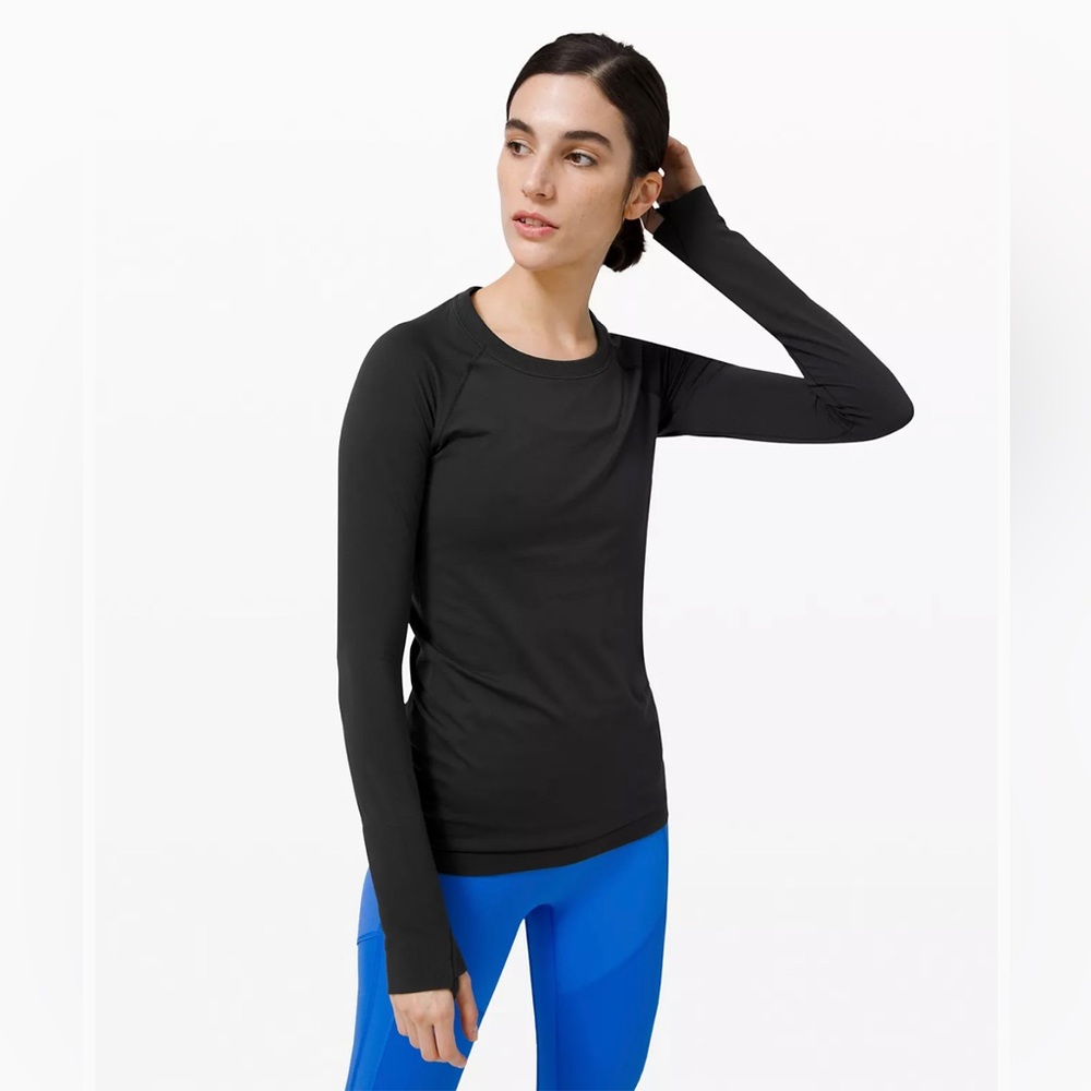 SOLD! BUNDLE OF 4 ORIGINAL RUN SWIFTLY TECH LONG SLEEVE
